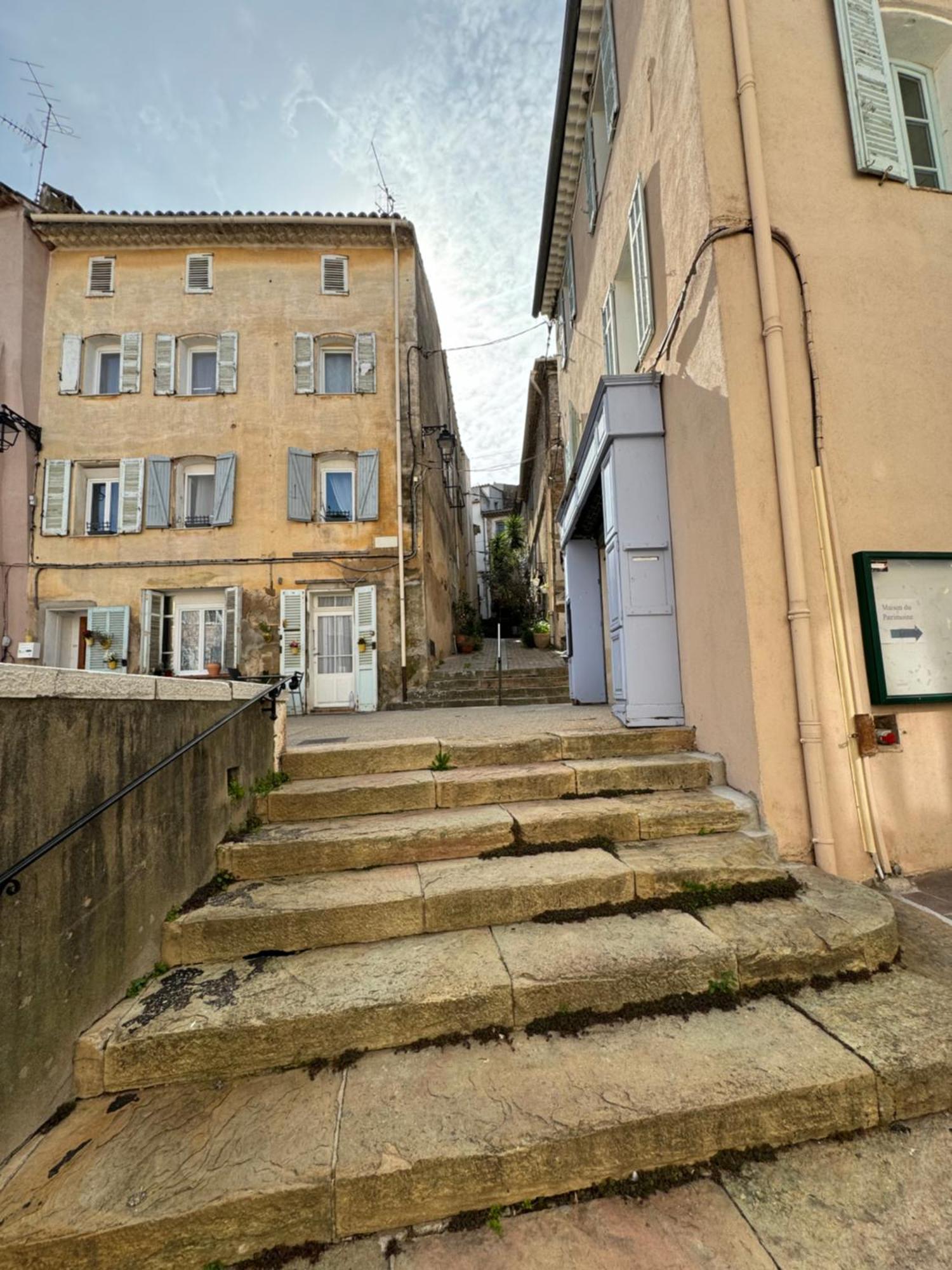 Apartamento Chez Kay Roquebrune-sur-Argens Exterior foto