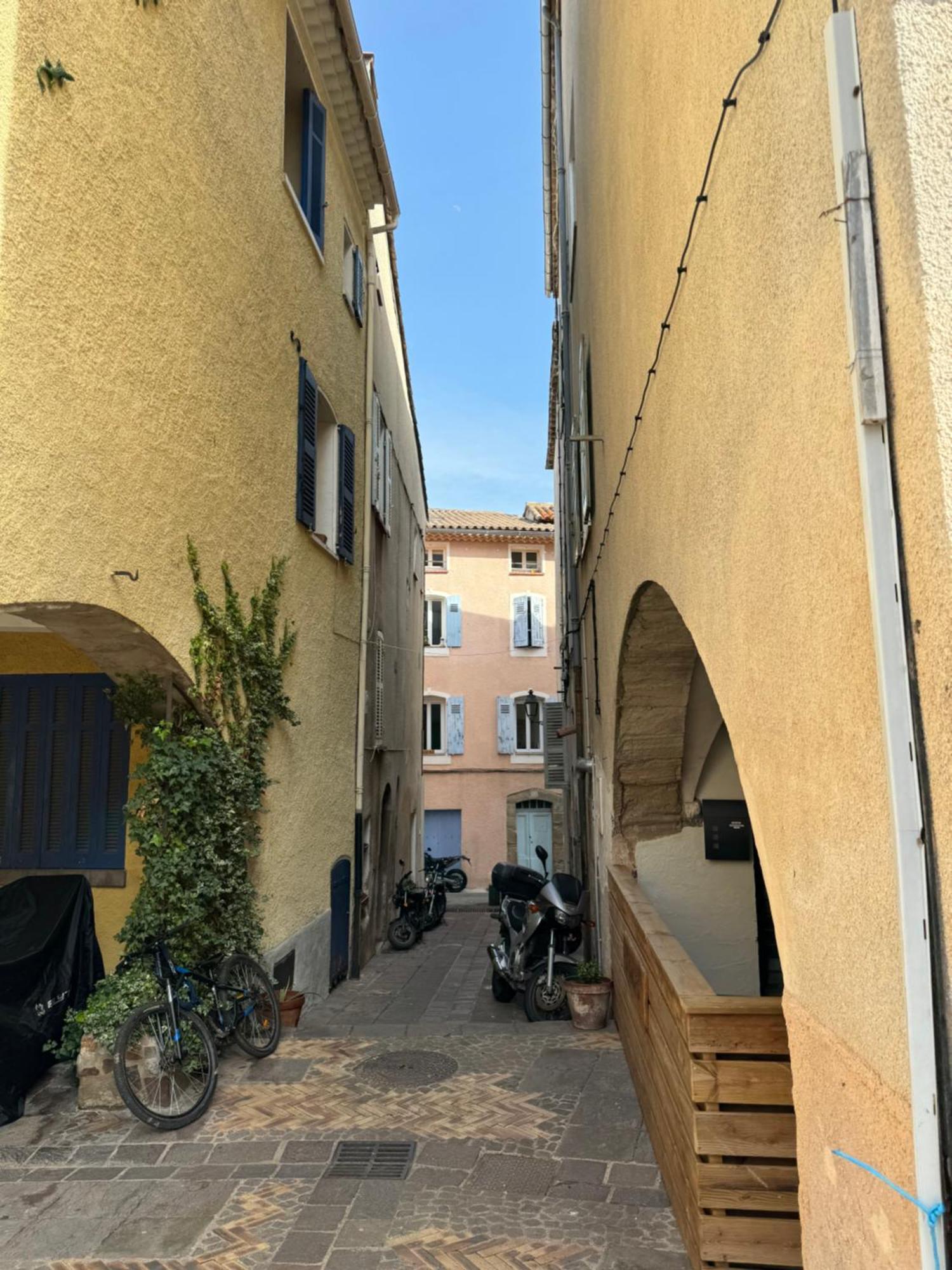 Apartamento Chez Kay Roquebrune-sur-Argens Exterior foto